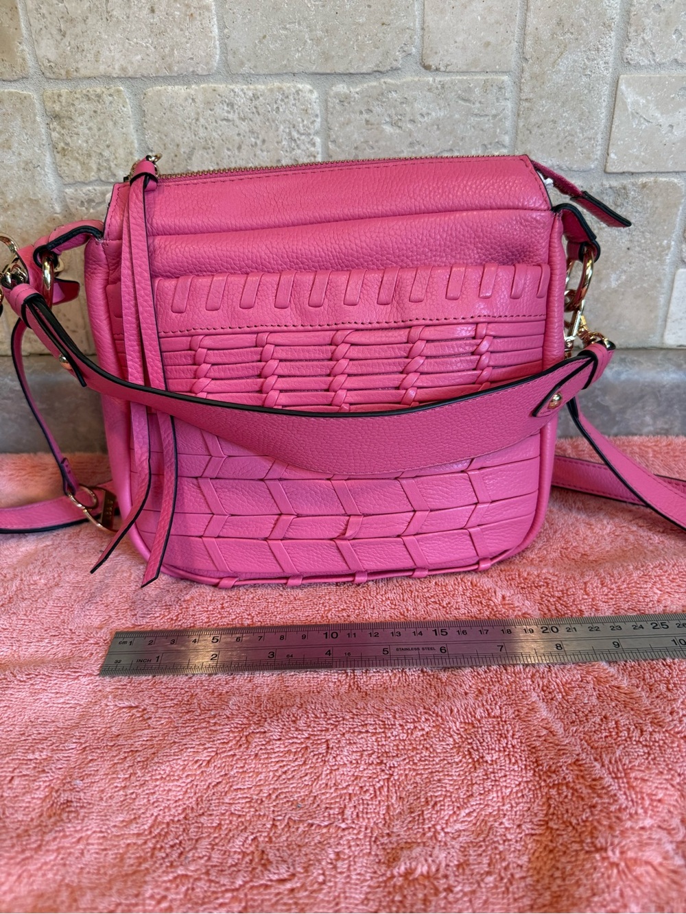 Pink Woven Crossbody Bag - Stylish Everyday Women’s Bag